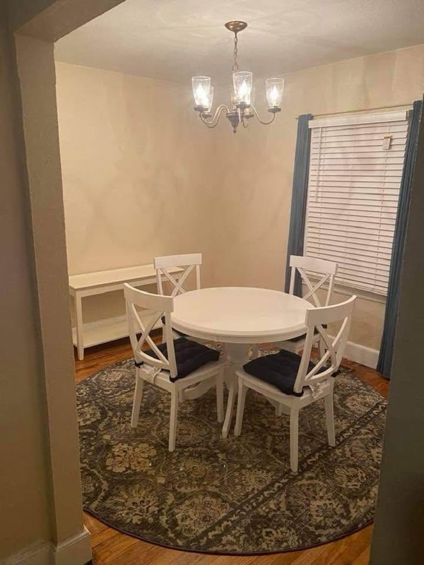 Building Photo - 411 E 8th Ave