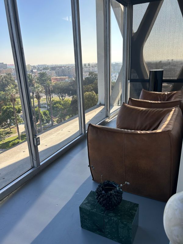 Foto del edificio - 2404 Wilshire Blvd