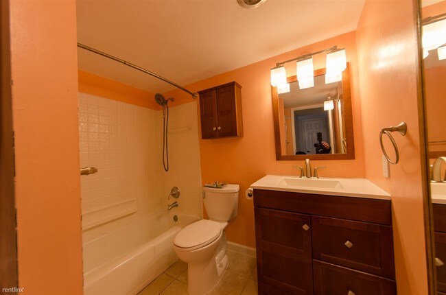 Foto del edificio - 3230 Spartan Rd