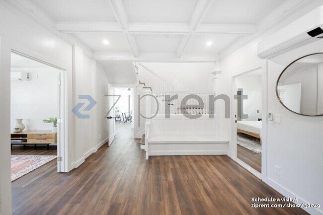 Foto del edificio - 495 Witmer St