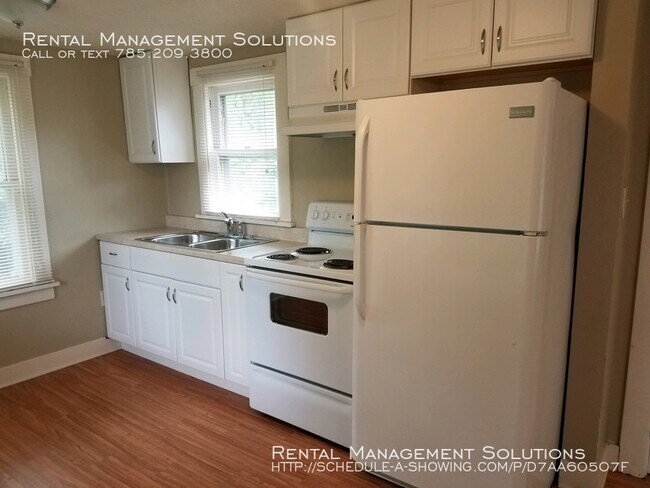 Building Photo - 1524 N Kansas Ave. - Studio