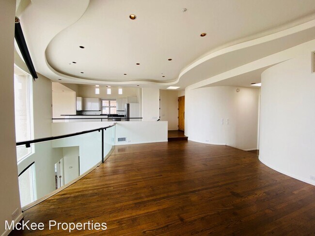 Foto del edificio - 4 br, 3.5 bath House - 2266 Cambridge Avenue