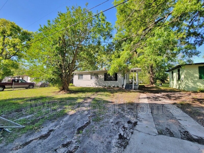 Foto principal - 2820 Calloway Cir