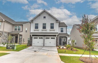 Building Photo - 561 Scotch Meadows Loop