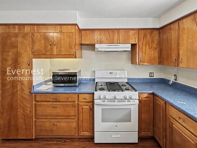 Foto del edificio - 3366 W 55th Pl