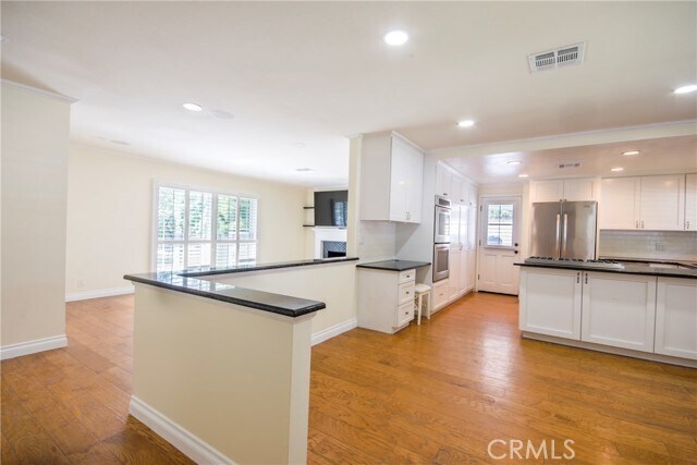 Foto del edificio - 6262 Heil Ave