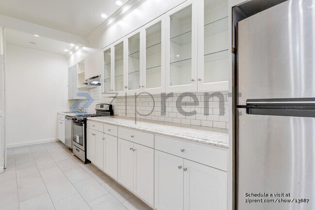 Foto del edificio - 392 Crescent Ave