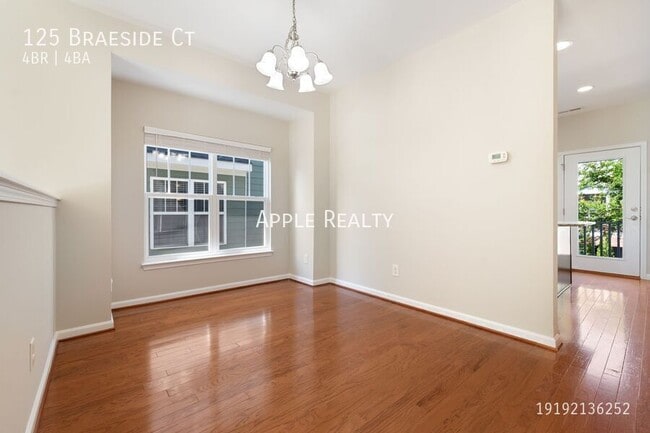 Building Photo - 125 Braeside Ct