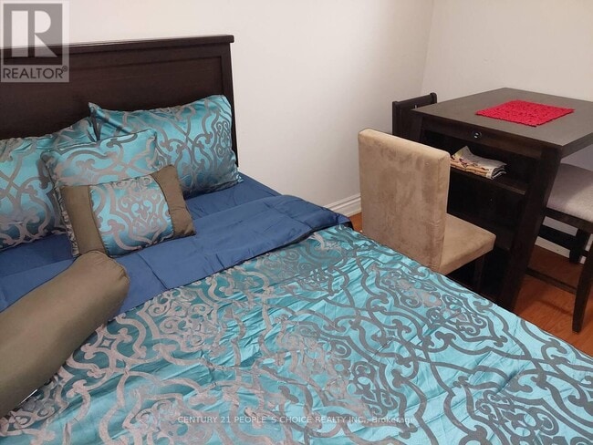 Building Photo - 168 Painted Post Dr