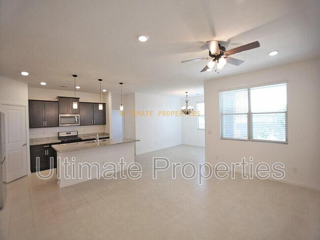 Building Photo - 14465 W Gray Fox Trl