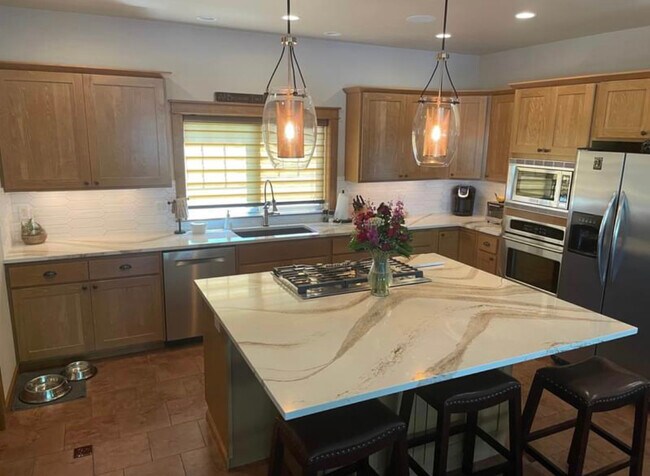 Foto del edificio - 4047 W Shoreview Ln