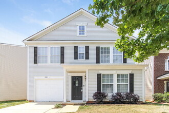 Building Photo - 7221 Fox Point Dr