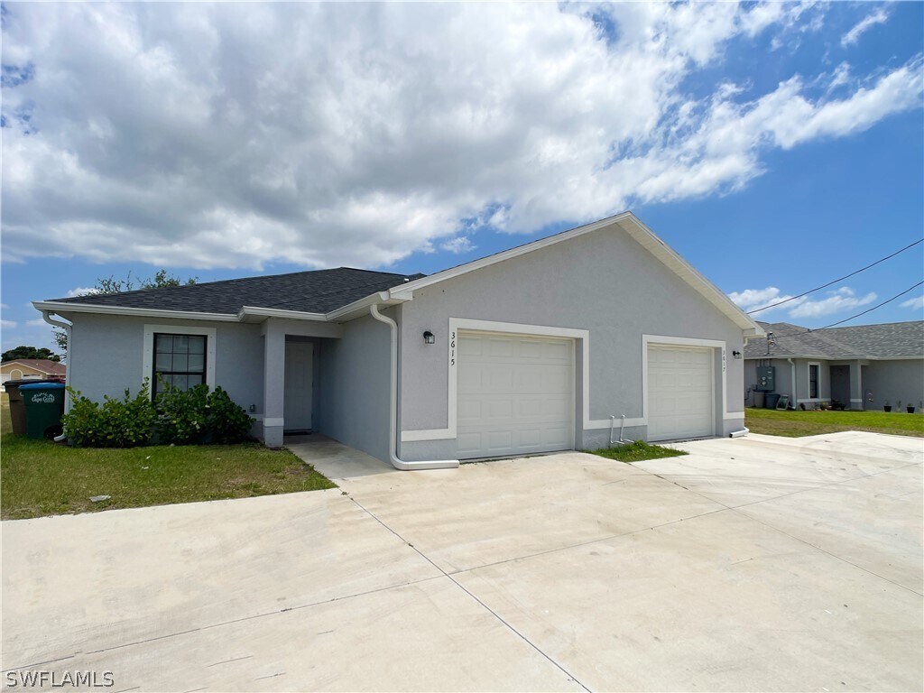 Primary Photo - 3615 SW 8th Pl