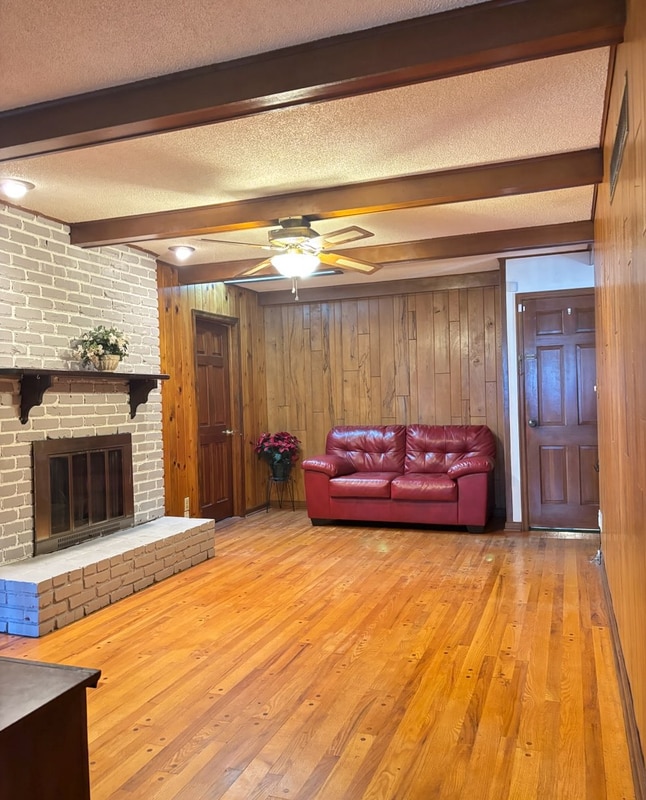 Building Photo - 8000 Oakland Ave