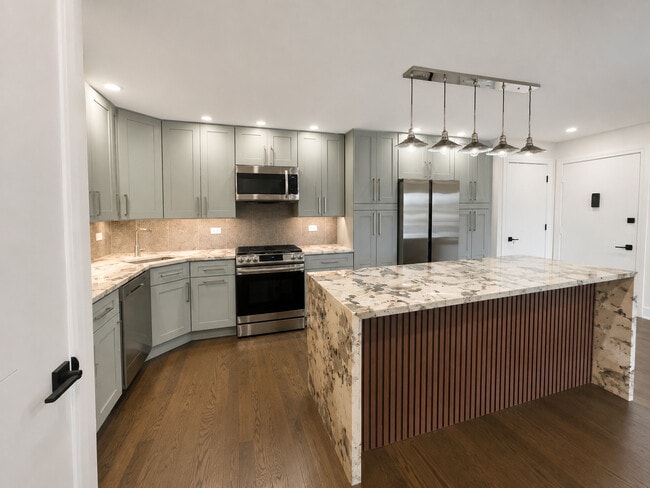 Building Photo - 870 Winesap Ct