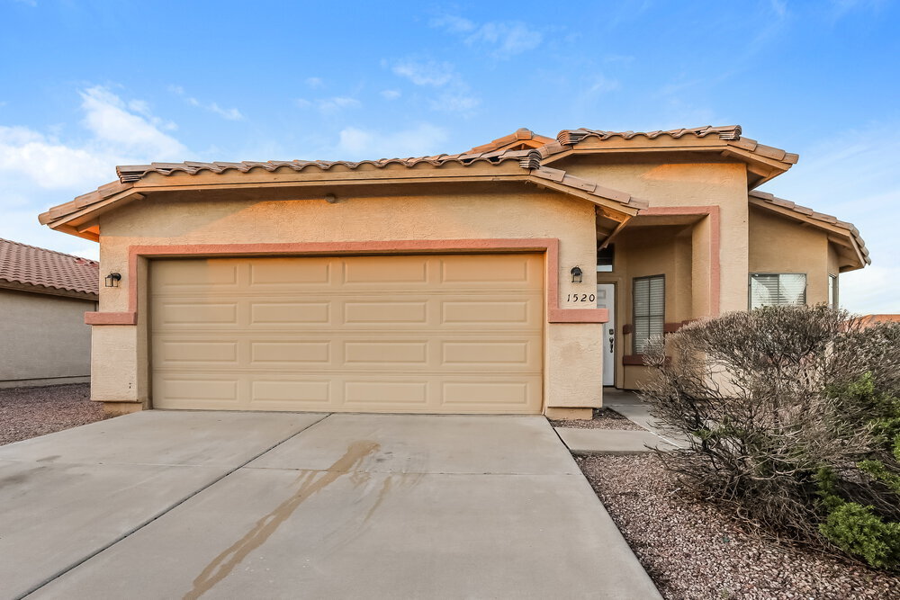 Primary Photo - 1520 E La Salle St