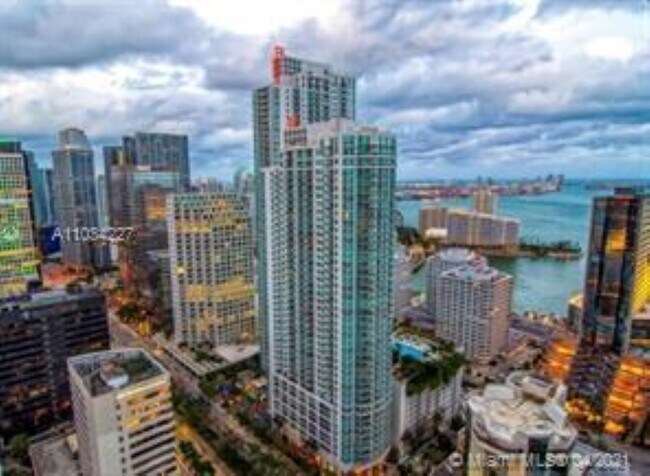 Foto del edificio - 1010 Brickell Ave