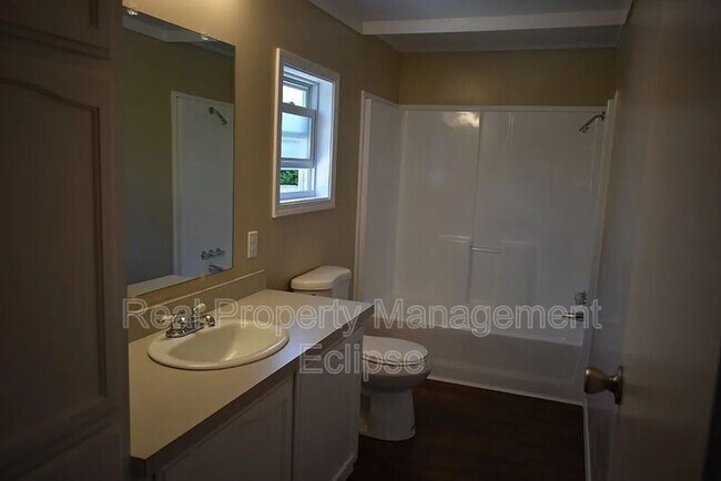 Foto del edificio - 12505 NE 199th St