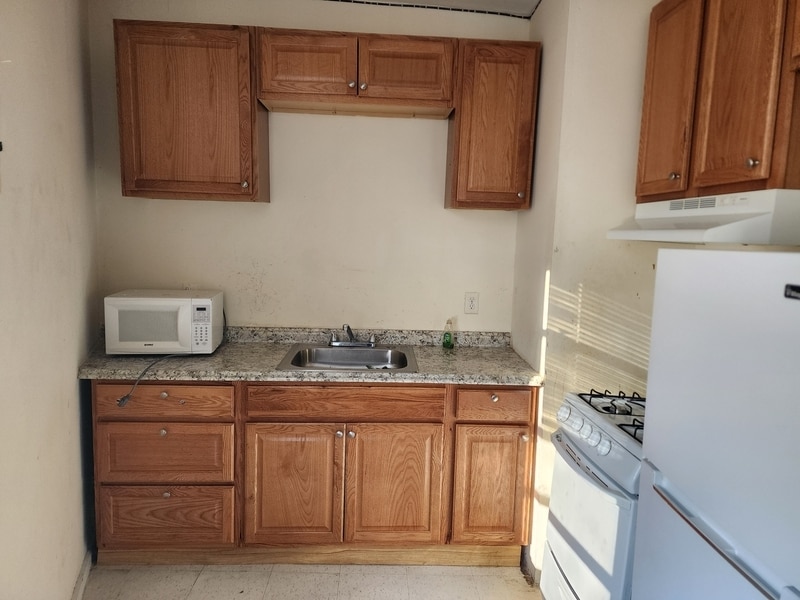 Foto del edificio - 86 Academy St