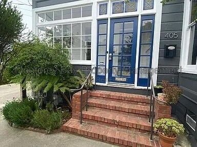 Foto del edificio - 405 Forest Ave