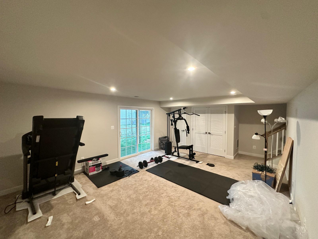 Building Photo - 2125 Rivers Dr