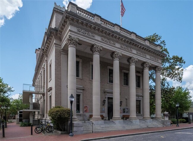 Foto del edificio - 813 SE 6th Ave