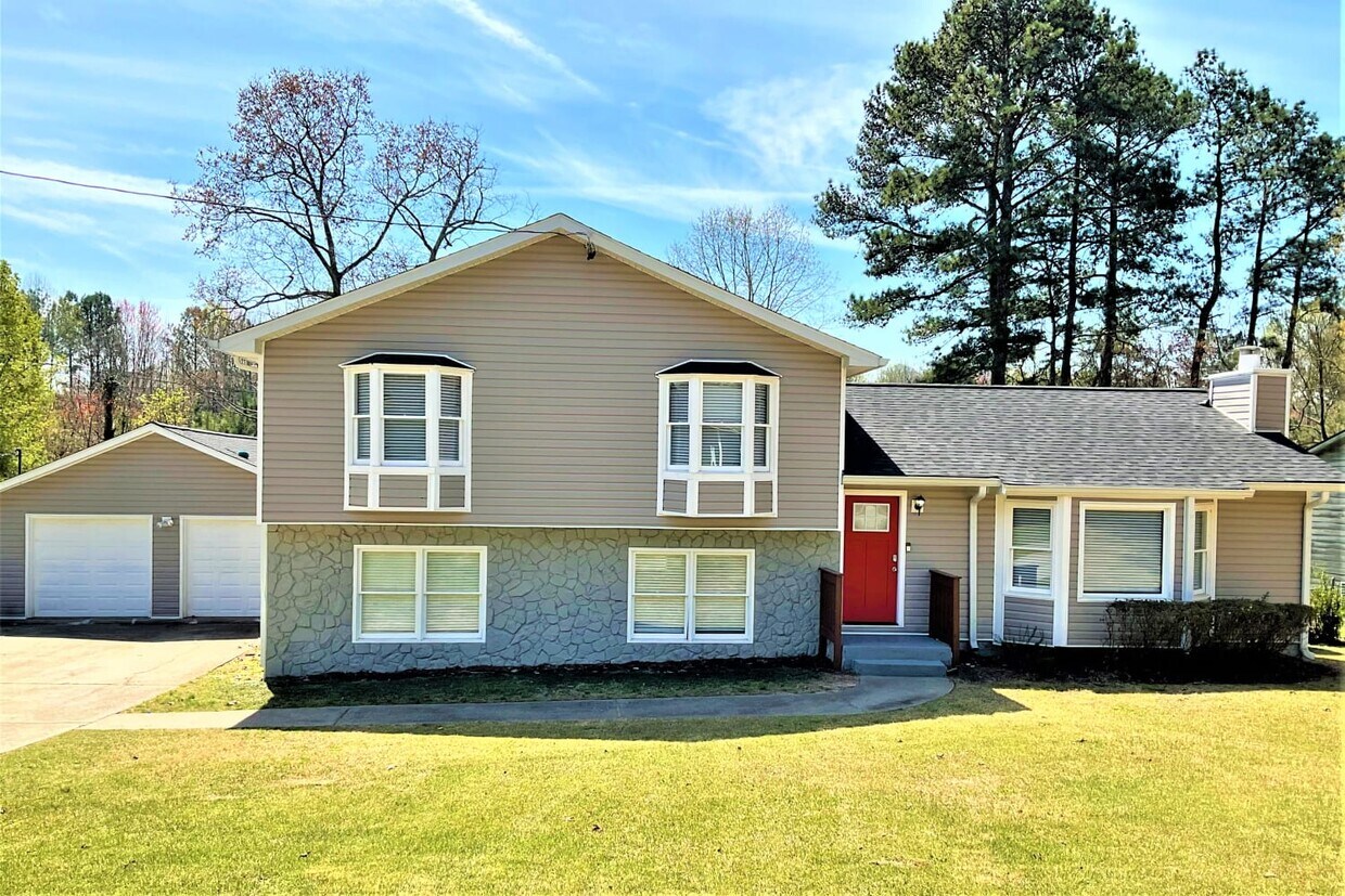 Primary Photo - 1542 Wethersfield Rd