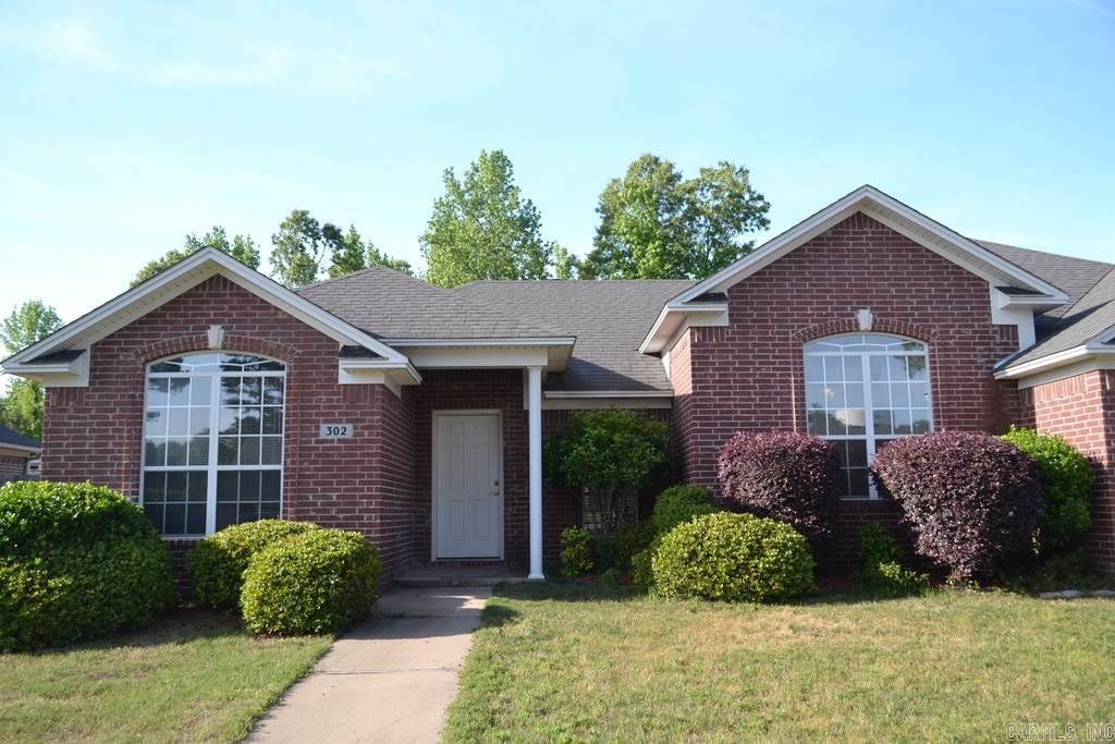 Primary Photo - 302 Brookside Dr