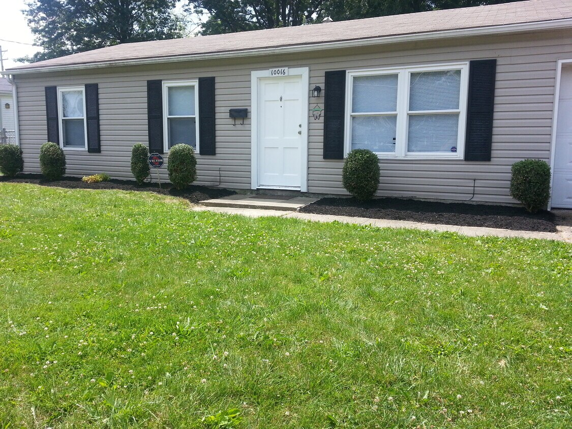 Foto principal - 10016 Robsion Rd