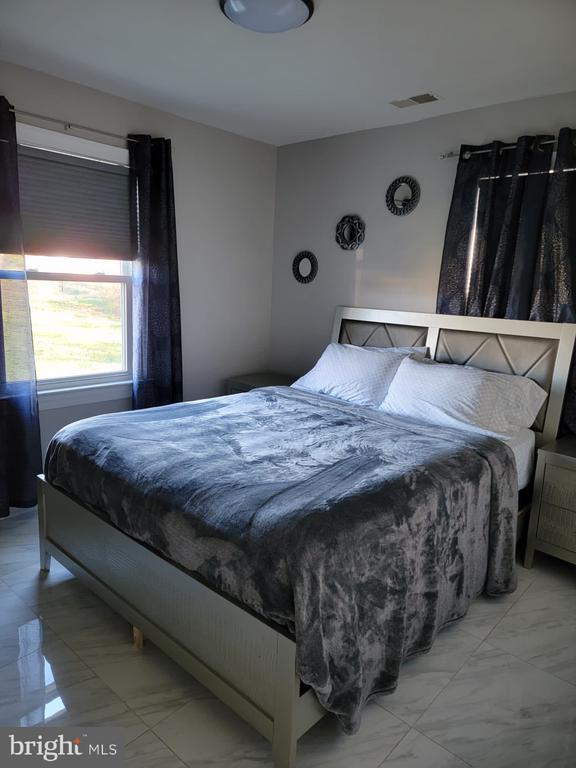 Building Photo - 4227 Prince William Pkwy