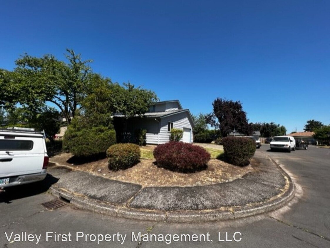 Building Photo - 2 br, 2 bath House - 332 Monroe Ct NE