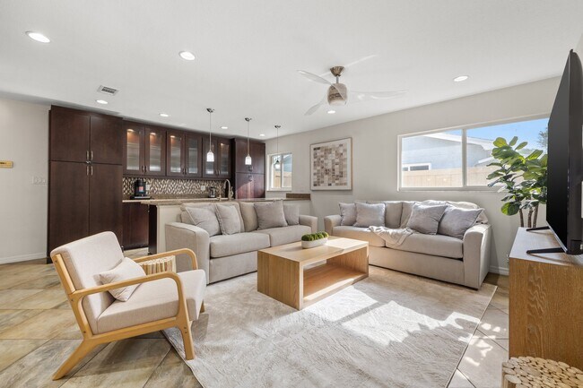 Foto del edificio - 9316 120th Ave N