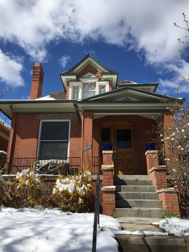 Primary Photo - 1545 Fillmore St