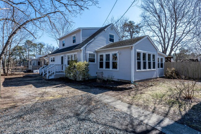 Building Photo - 1224 Commonwealth Blvd