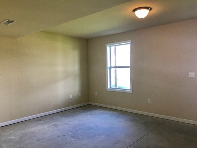 Foto del edificio - 719 Gregs Dr