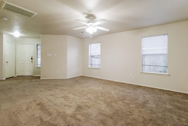 Building Photo - 20150 Deerbrook Park Blvd