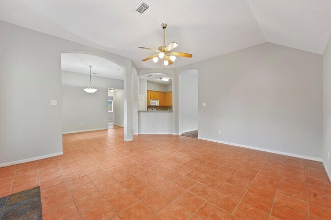 Building Photo - 18727 River Meadows Rd