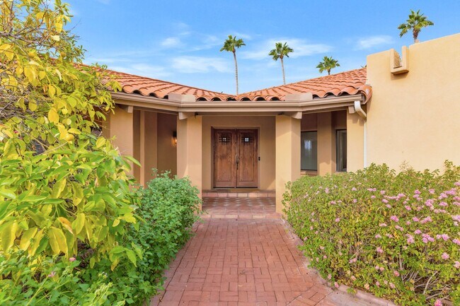 Building Photo - 4626 E. Mountain View Ct Phoenix, AZ 85028