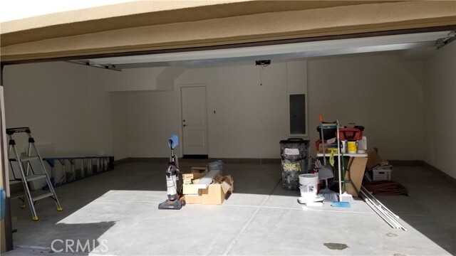 Building Photo - 1220 W La Habra Blvd