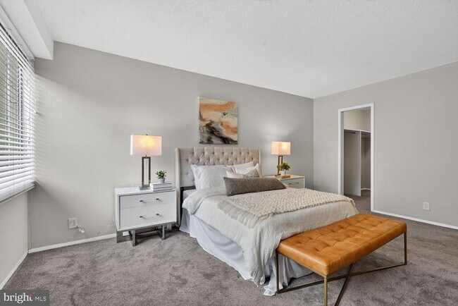 Foto del edificio - 4515 Willard Ave