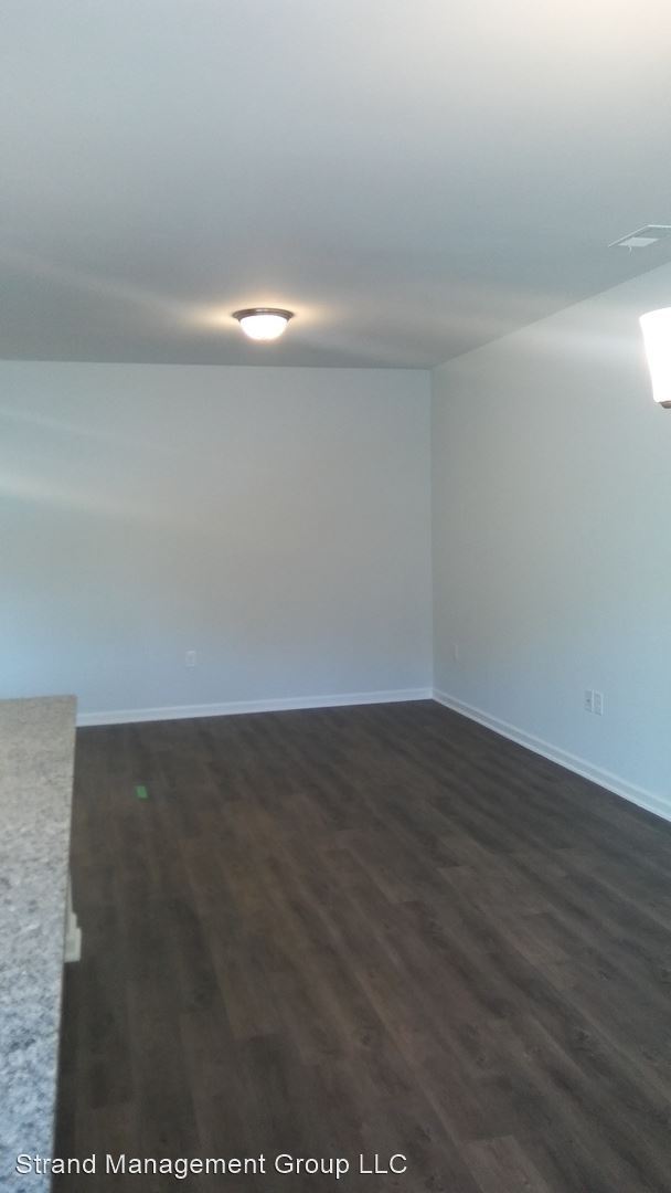 Building Photo - 3 br, 2.5 bath House - 1039 Tee Shot Drive...