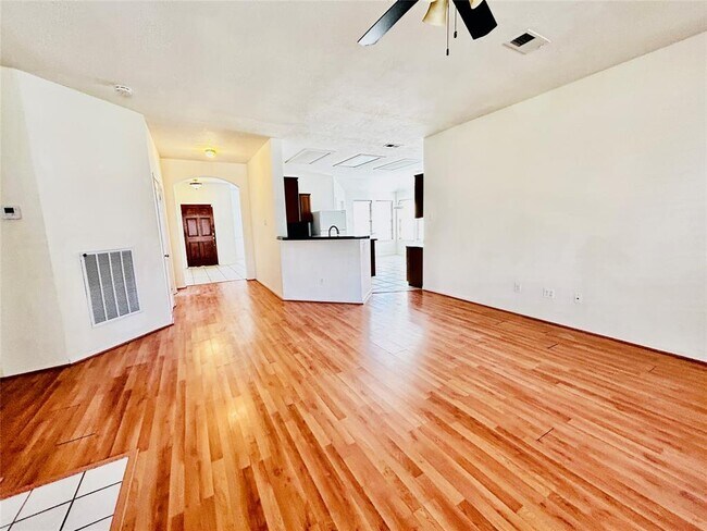 Building Photo - 3106 Lonesome Ridge Ct