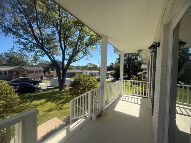 Building Photo - 2821 Galesburg Dr