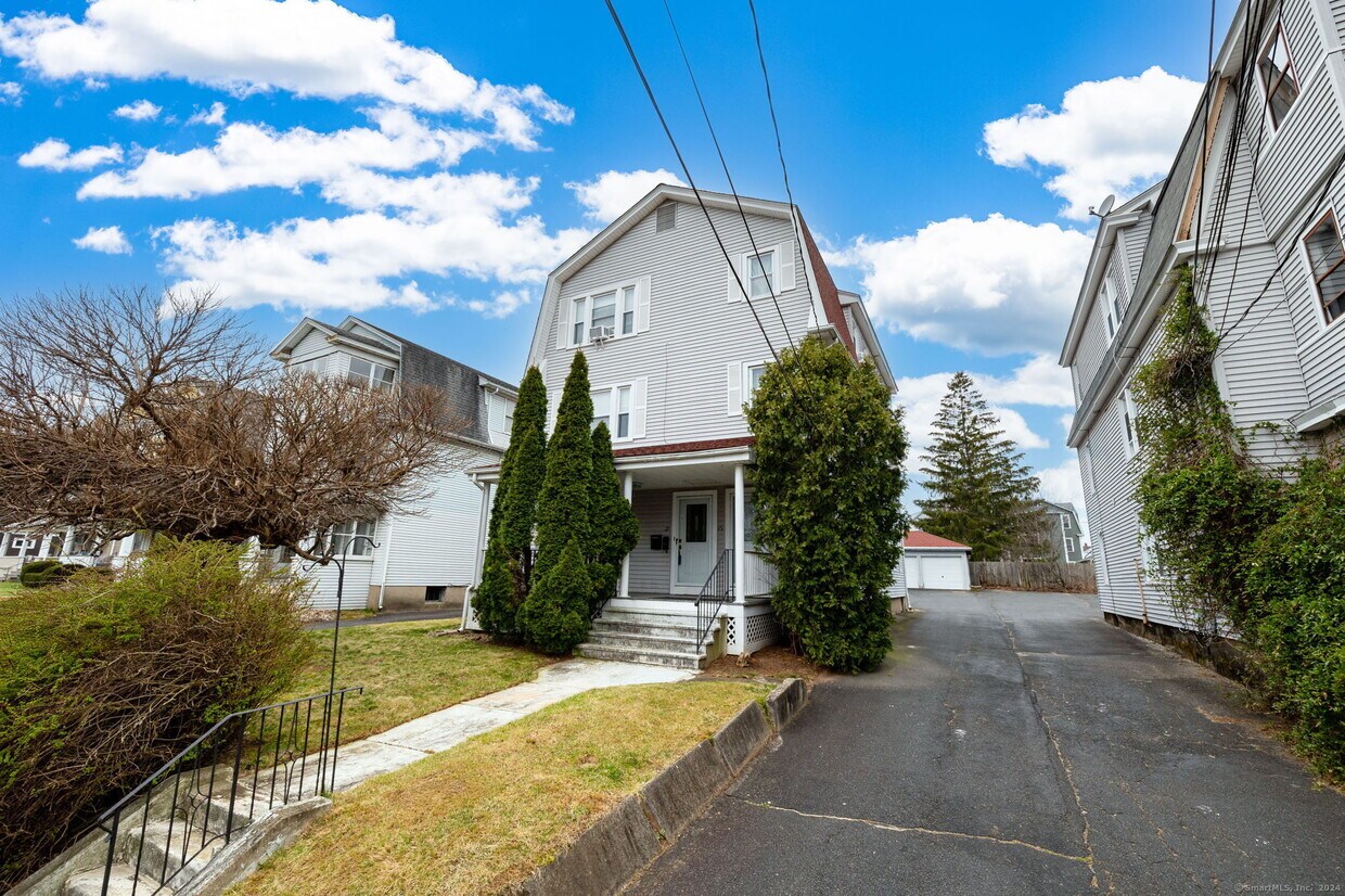 Primary Photo - 17 Kingston St