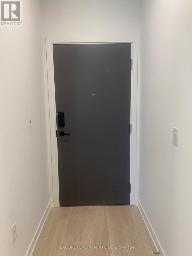 Photo du bâtiment - 9751 Markham Rd