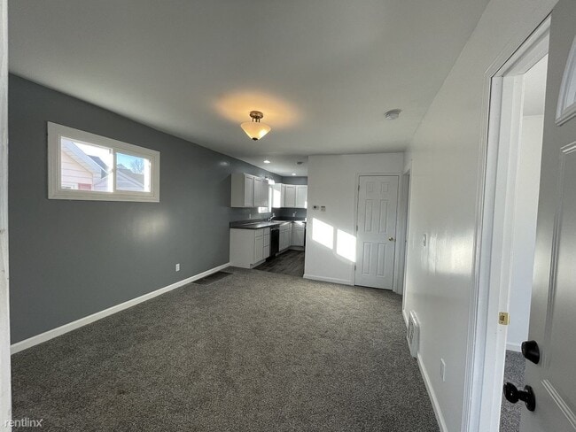 Building Photo - 3 br, 1 bath House - 602 E Bird St