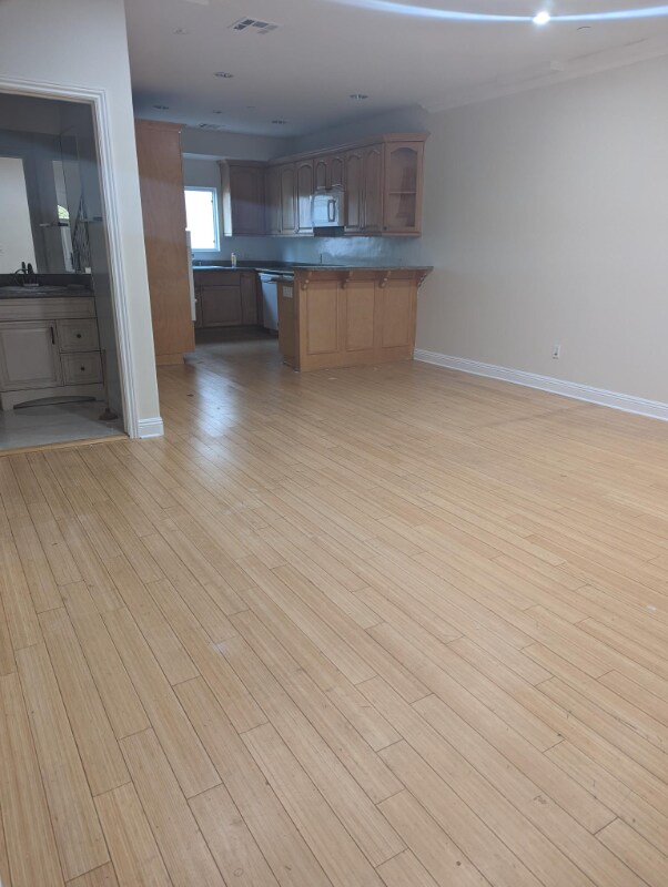 Foto del edificio - 11339 Oxnard St