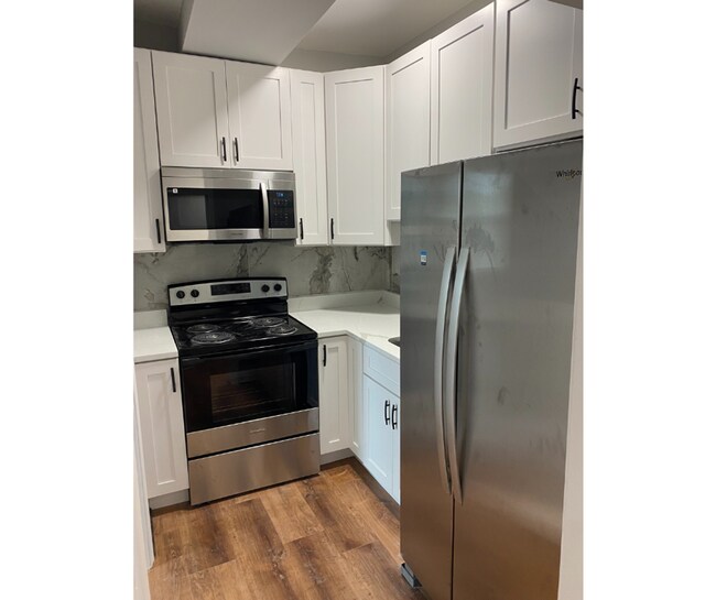 Foto del edificio - 1211 Poplar Grove St