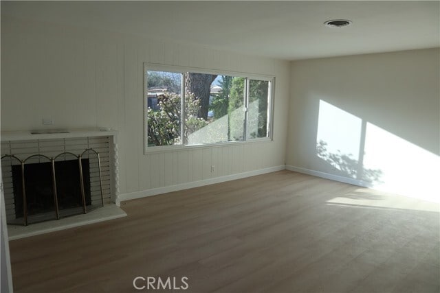 Building Photo - 1124 N Soldano Dr