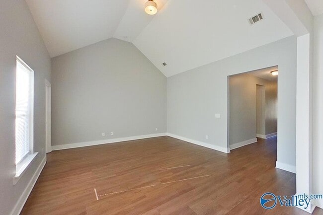 Photo - 8008 Shadesbrook Dr House